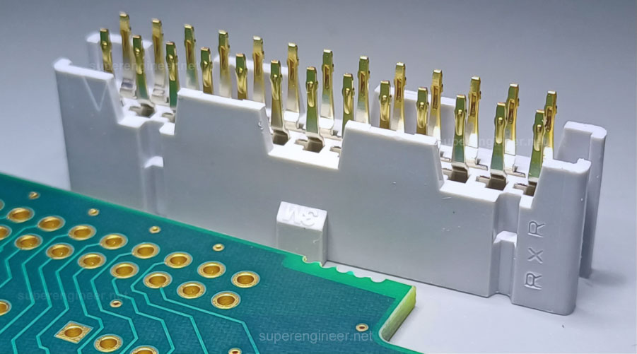 Can gold be a problem in electronics?